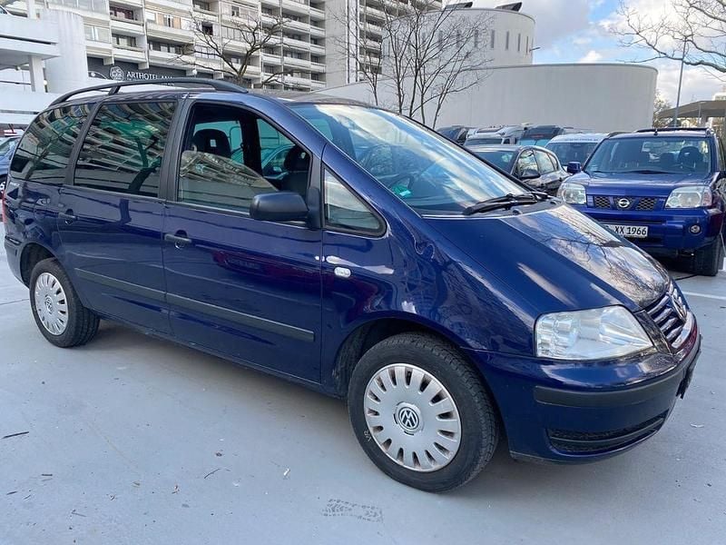 Gebraucht VW Sharan 131 PS (96 kW) 2003 Blau Van / Kleinbus