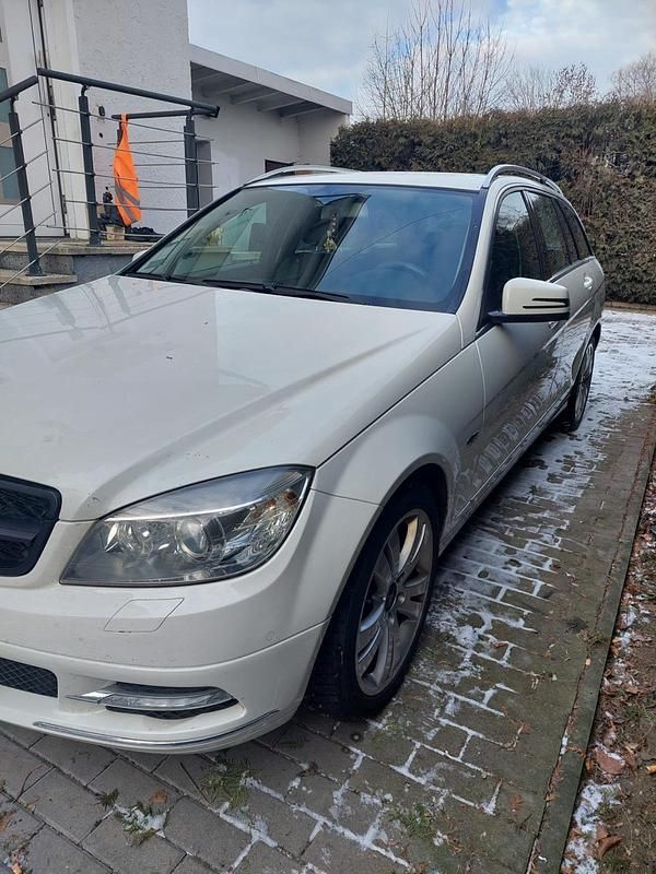 Gebraucht Mercedes C350 231 PS (169 kW) 2010 Weiß Kombi