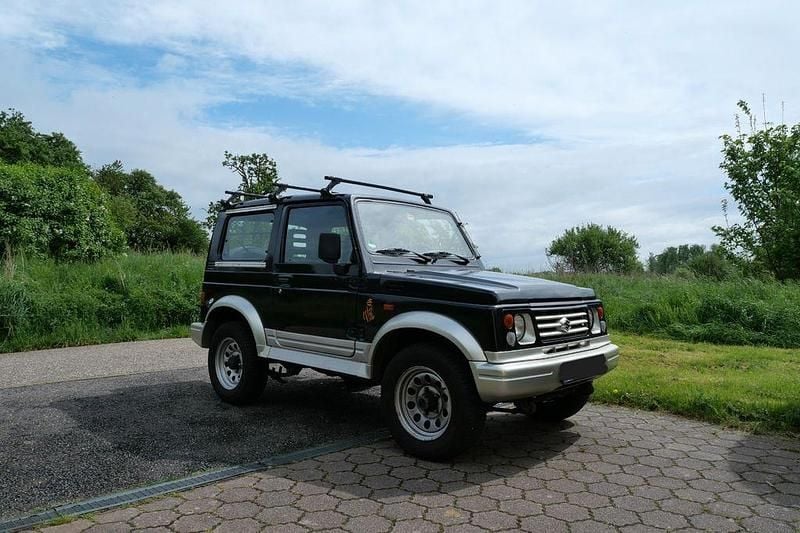 Gebraucht Suzuki Samurai 69 PS (50 kW) 2000 Schwarz SUV
