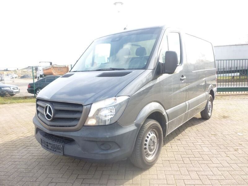 Grau Gebraucht 2015 Mercedes Sprinter Van | 8.999 € - Bild 1/4