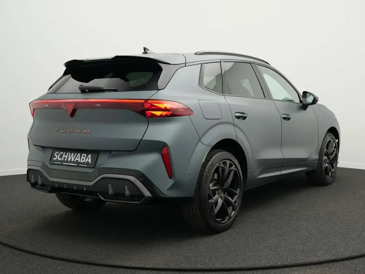 Gebraucht Cupra Terramar Limited Edition 325 PS (239 kW) 2025 Enceladusgrau matt SUV