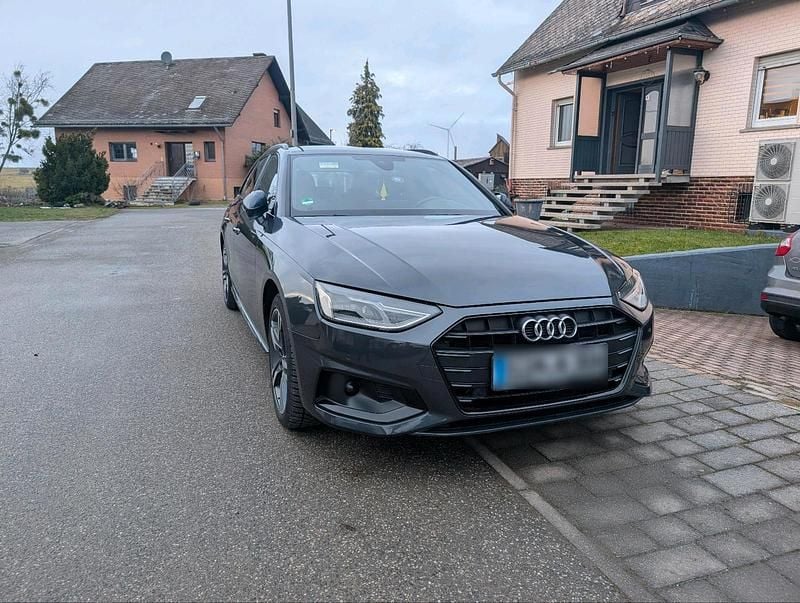 Second-hand Audi A4 190 CP (139 kW) 2020 Gri Break