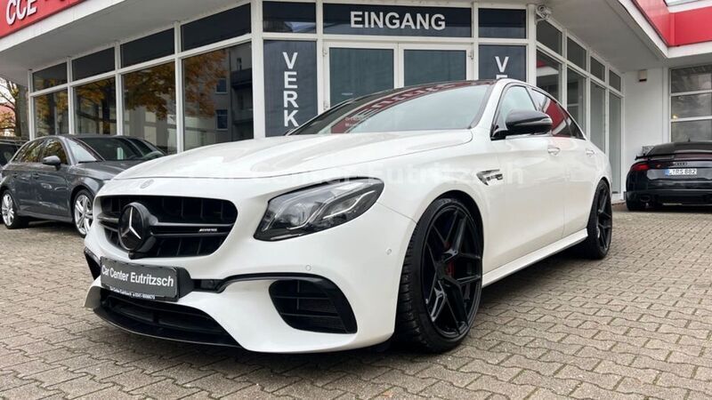 Weiß Gebraucht 2019 Mercedes E63 AMG AMG Limousine | 55.990 € (Superpreis) - Bild 1/4