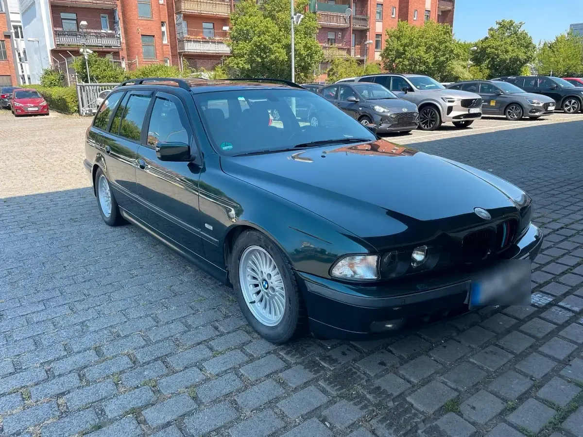 Gebraucht BMW 523 170 PS (125 kW) 1999 Grün Kombi