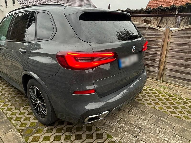 Gebraucht BMW X5 Shadowline 286 PS (210 kW) 2022 Grau SUV
