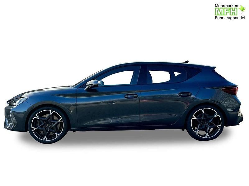 Neu Cupra Leon VZ 300 PS (220 kW) 2025 Wählbar Limousine