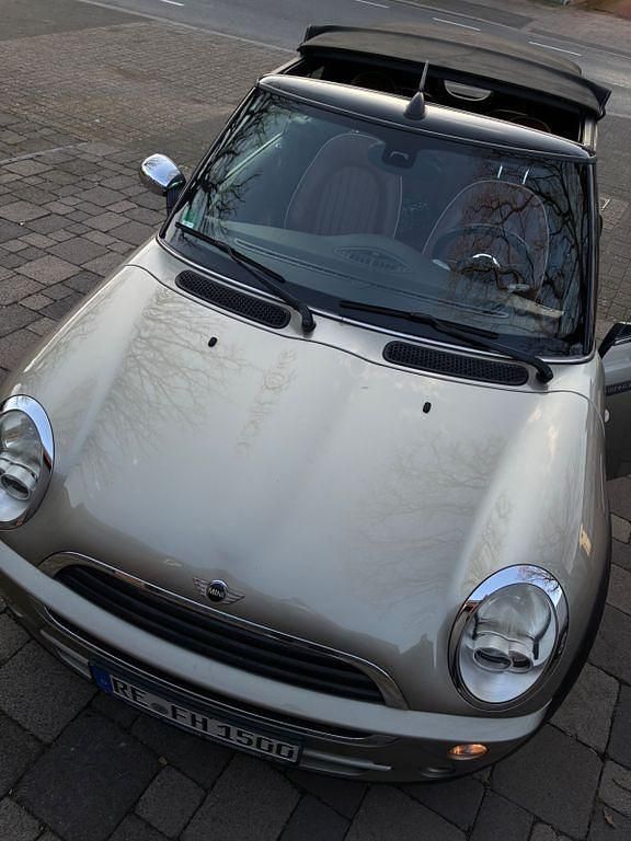 Gebraucht Mini One Cabriolet 90 PS (66 kW) 2008 Beige Cabrio