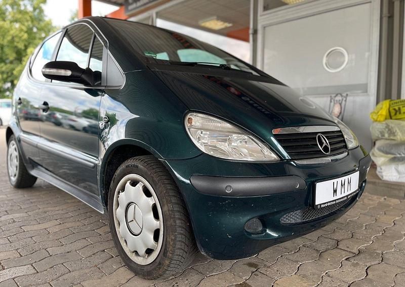 Grün Gebraucht 2004 Mercedes A160 Classic Van / Kleinbus | 2.199 € (Fairer Preis) - Bild 1/4