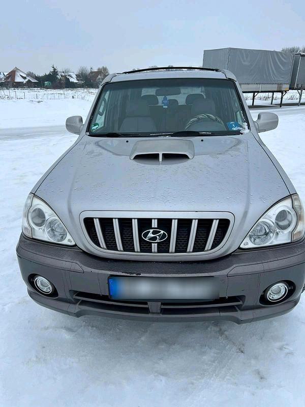 Gebraucht Hyundai Terracan 163 PS (119 kW) 2004 Silber SUV
