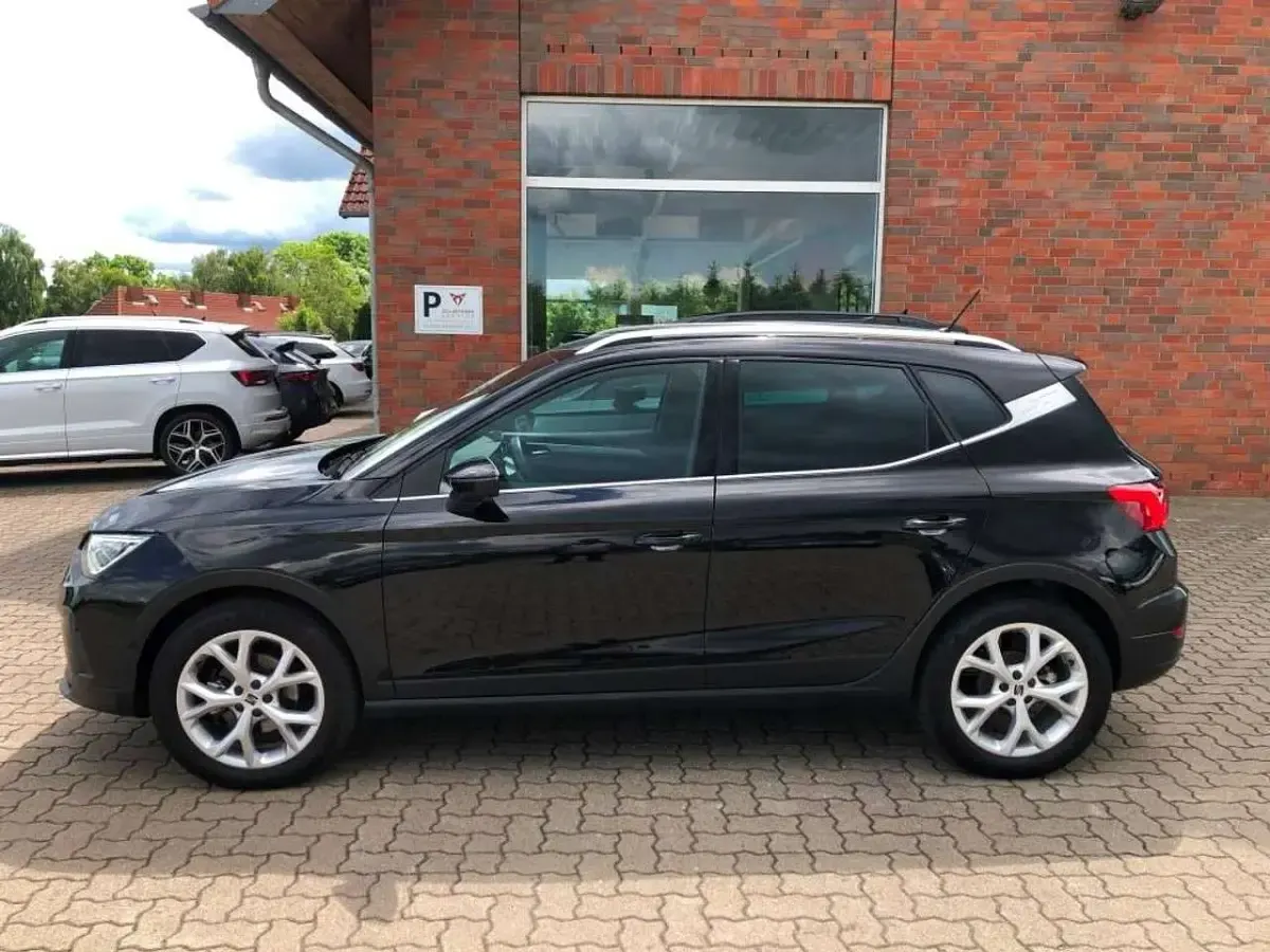 Gebraucht Seat Arona FR 116 PS (85 kW) 2025 Mitternachtsschwarz SUV