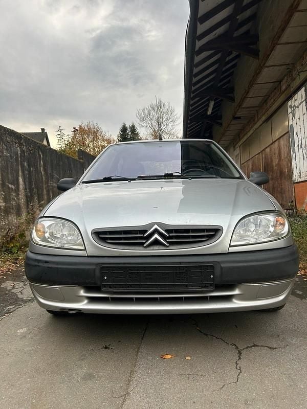 Silber Gebraucht 2001 Citroën Saxo Kleinwagen | 2.000 € (Fairer Preis) - Bild 1/4