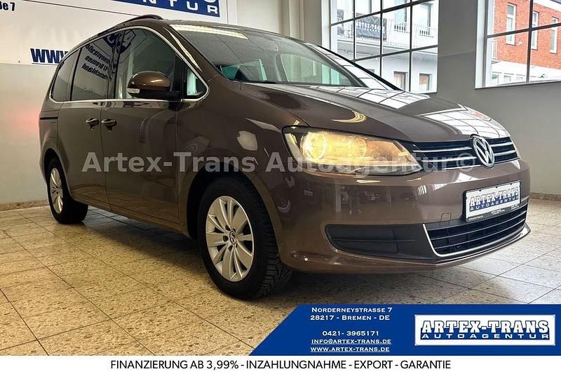 Braun Gebraucht 2011 VW Sharan Van / Kleinbus | 7.290 € (Fairer Preis) - Bild 1/4
