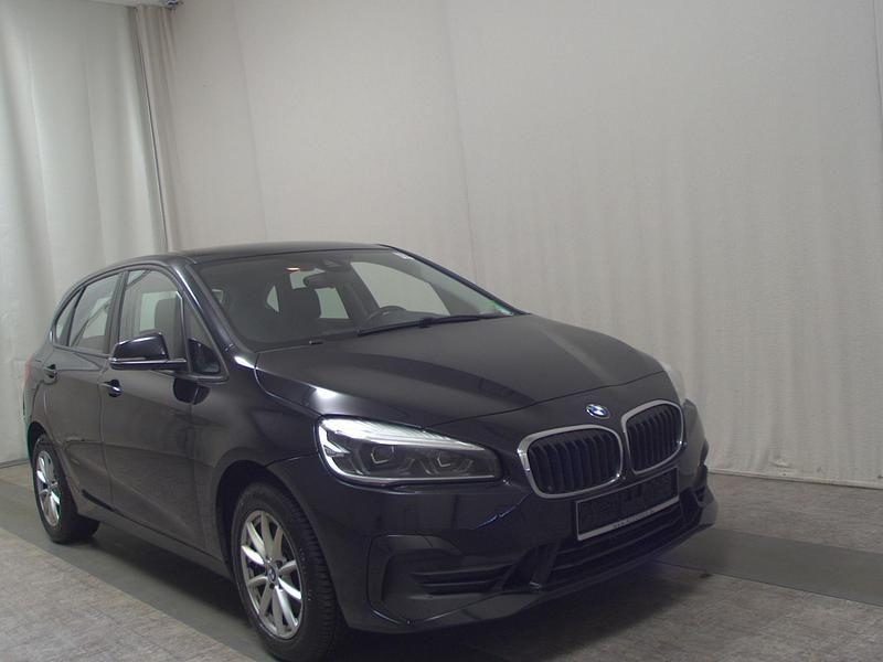 Gebraucht BMW 218 Active Tourer Advantage 150 PS (110 kW) 2019 Schwarz Van / Kleinbus