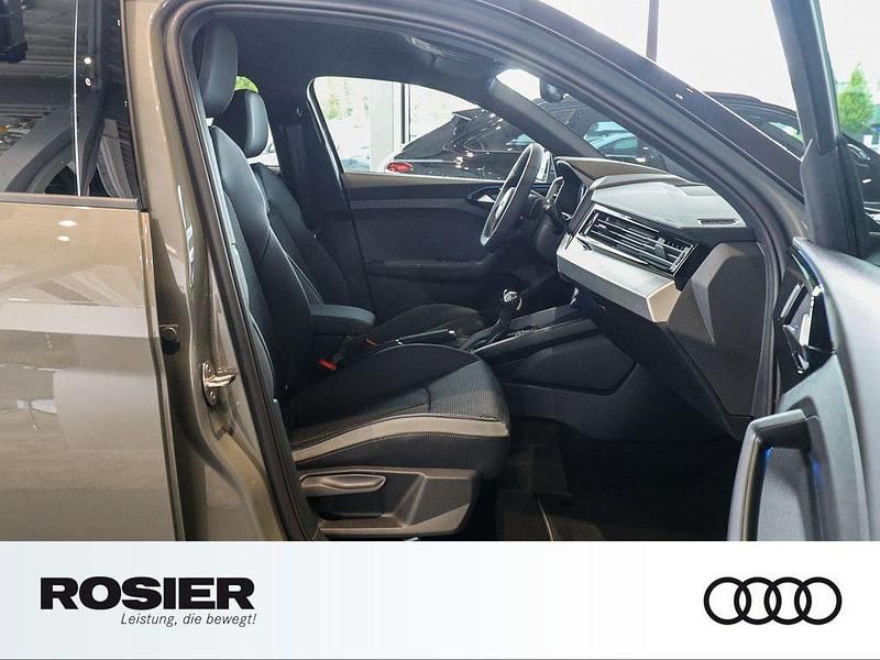 Neu Audi A1 Sportback S-Line 207 PS (152 kW) 2025 Rot Kleinwagen