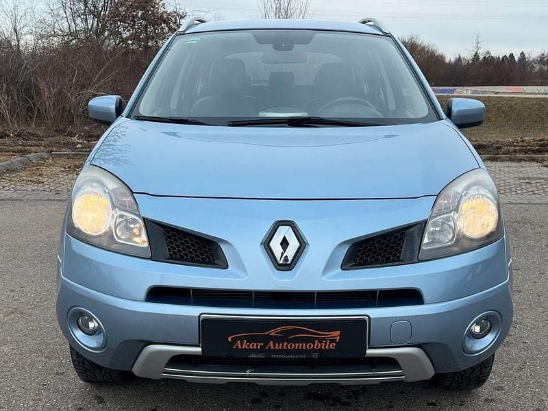 Gebraucht Renault Koleos Dynamique 171 PS (125 kW) 2010 Blau SUV