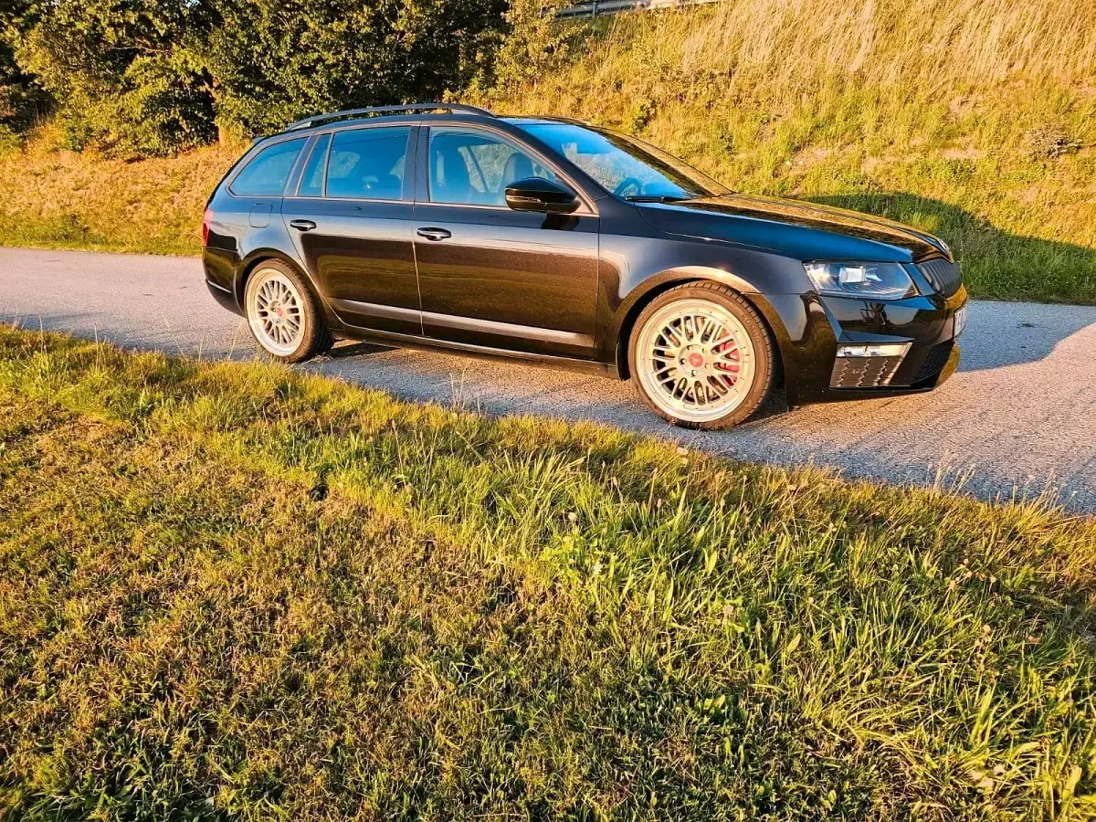 Gebraucht Skoda Octavia RS 184 PS (135 kW) 2014 Schwarz Kombi