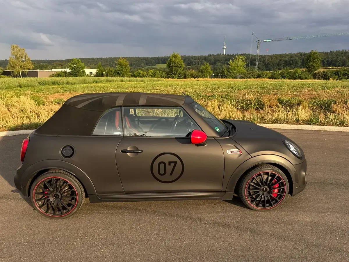 Gebraucht Mini John Cooper Works 231 PS (169 kW) 2018 Grau Kleinwagen