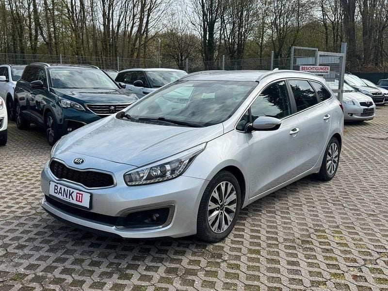 Gebraucht Kia Ceed 110 PS (80 kW) 2017 Silber Kleinwagen