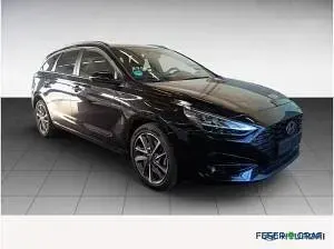 Gebraucht Hyundai i30 Advantage 101 PS (74 kW) 2025 Abyss black Kombi