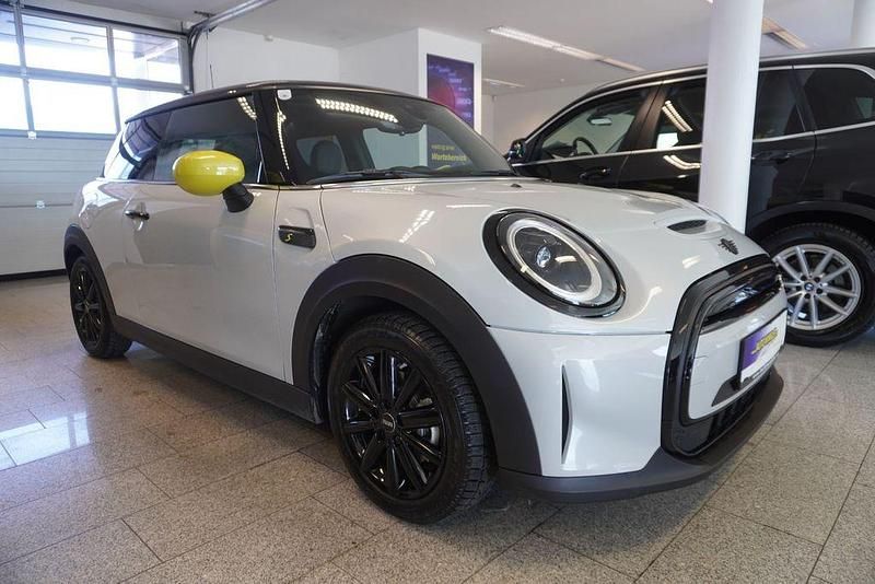 Gebraucht Mini Cooper SE 135 kW (184 PS) 2021 Silber Kleinwagen