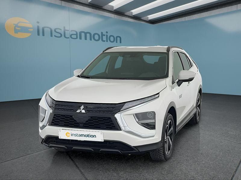 Weiß Gebraucht 2022 Mitsubishi Eclipse SUV | 21.749 € - Bild 1/4
