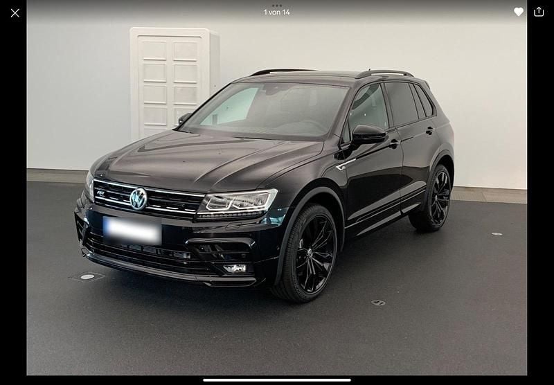 Second-hand VW Tiguan Black Edition 230 CP (169 kW) 2019 Negru SUV