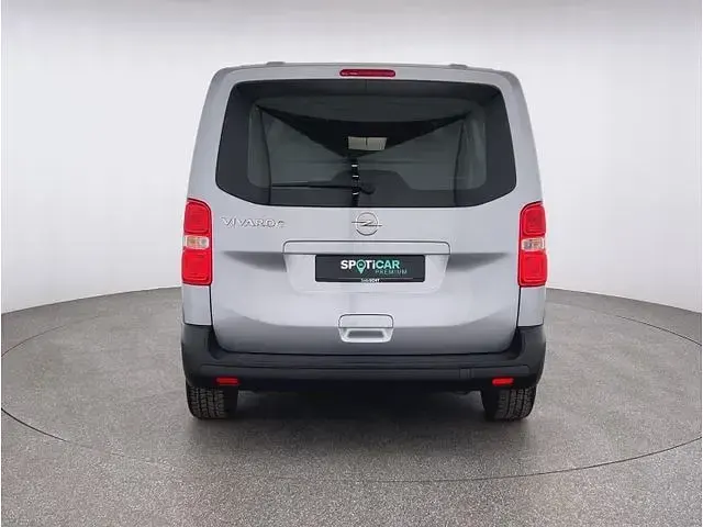 Gebraucht Opel Vivaro Selection 136 PS (100 kW) 2021 Grau Van / Kleinbus