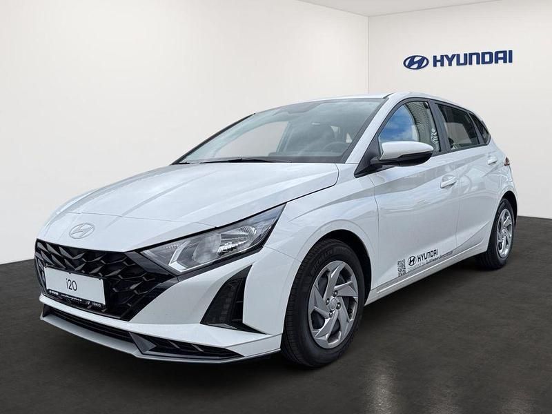 Gebraucht Hyundai i20 Select 101 PS (74 kW) 2025 Weiß Limousine