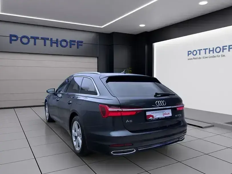 Gebraucht Audi A6 Sport 299 PS (219 kW) 2023 Grau Kombi