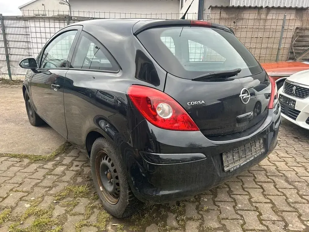 Gebraucht Opel Corsa Edition 87 PS (63 kW) 2012 Schwarz Kleinwagen