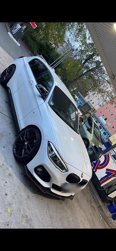 Gebraucht BMW M140 Performance 136 PS (100 kW) 2015 Weiß Kleinwagen