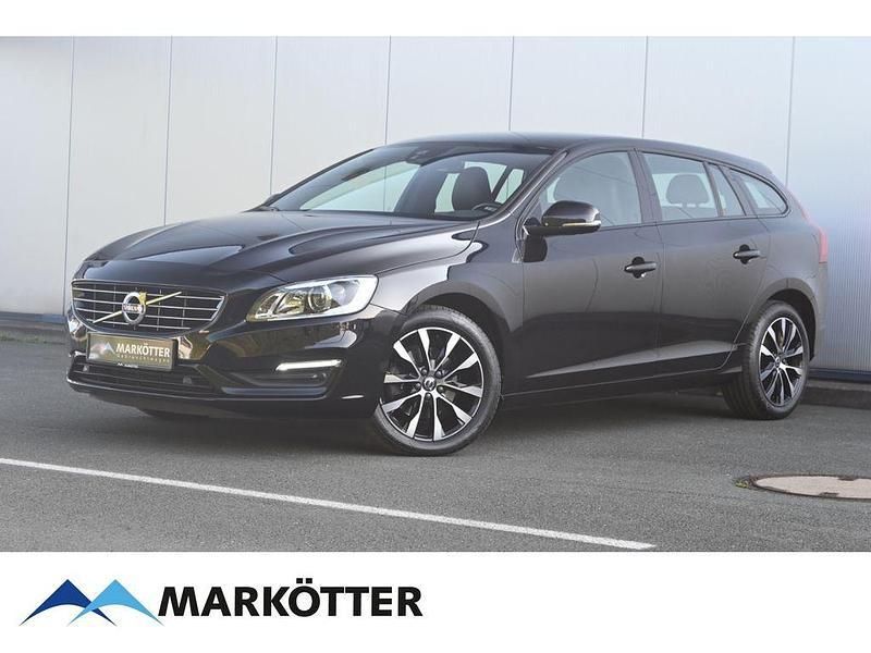Schwarz Gebraucht 2018 Volvo V60 Linje Svart Kombi | 19.950 € (Superpreis) - Bild 1/4
