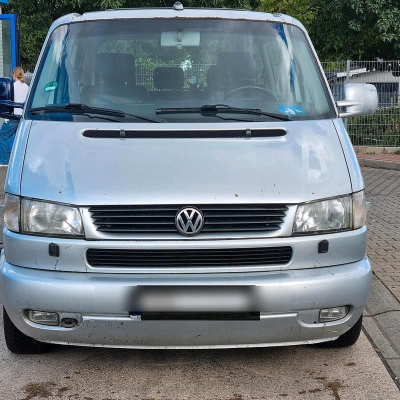 Silber Gebraucht 2000 VW Caravelle Van / Kleinbus | 6.700 € (Fairer Preis) - Bild 1/4