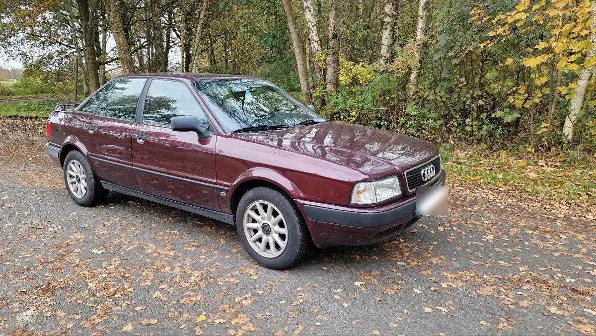 Gebraucht Audi 80 115 PS (84 kW) 1992 Rot Limousine
