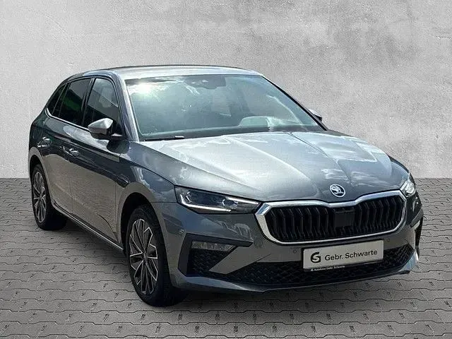 Gebraucht Skoda Scala Selection 116 PS (85 kW) 2025 Graphitegrau metallic Kleinwagen