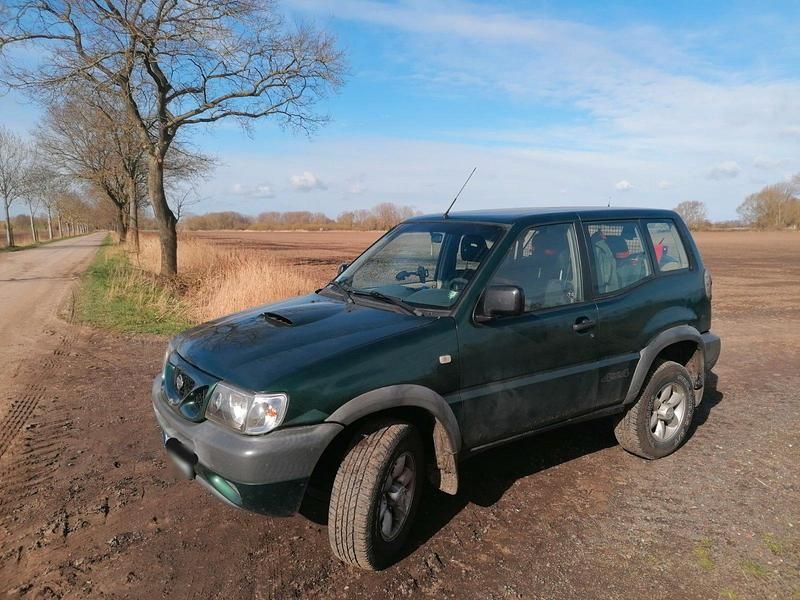 Gebraucht Nissan Terrano 125 PS (91 kW) 2002 Grün SUV