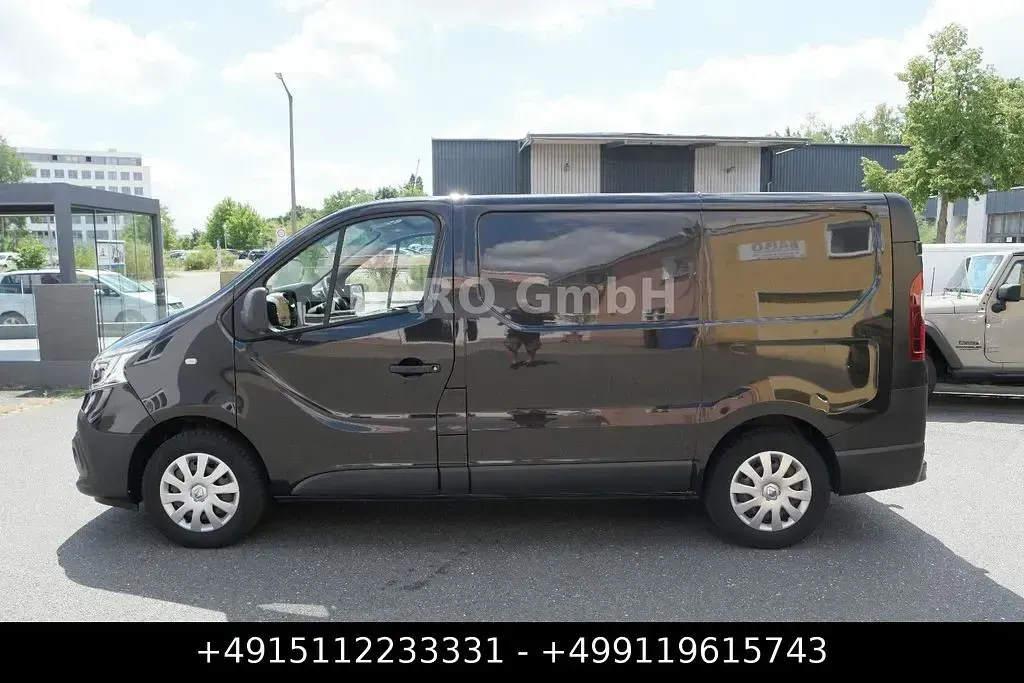 Gebraucht Renault Trafic Komfort 170 PS (125 kW) 2020 Schwarz Van / Kleinbus