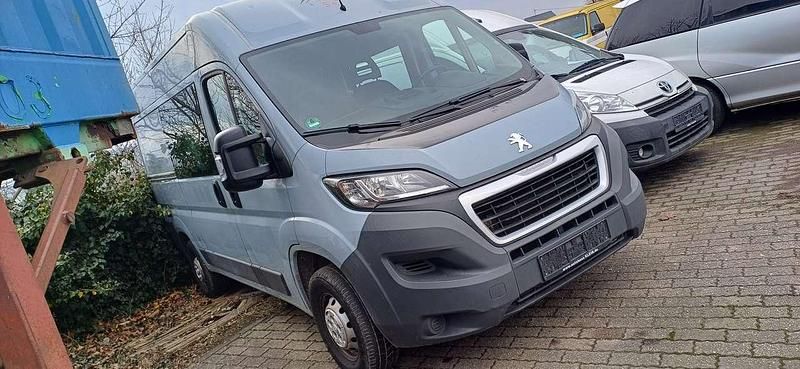 Gebraucht Peugeot Boxer 131 PS (96 kW) 2017 Other Van