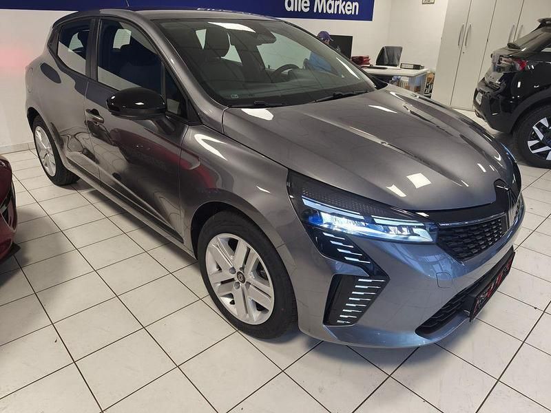 Grau Neu 2025 Renault Clio V Evolution Limousine | 16.990 € (Superpreis) - Bild 1/4