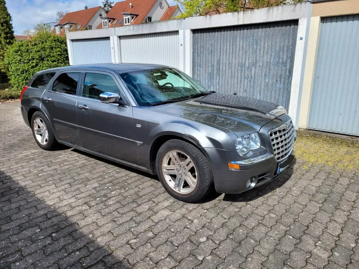 Occasion Chrysler 300C Touring 249 ch (183 kW) 2007 Gris Break
