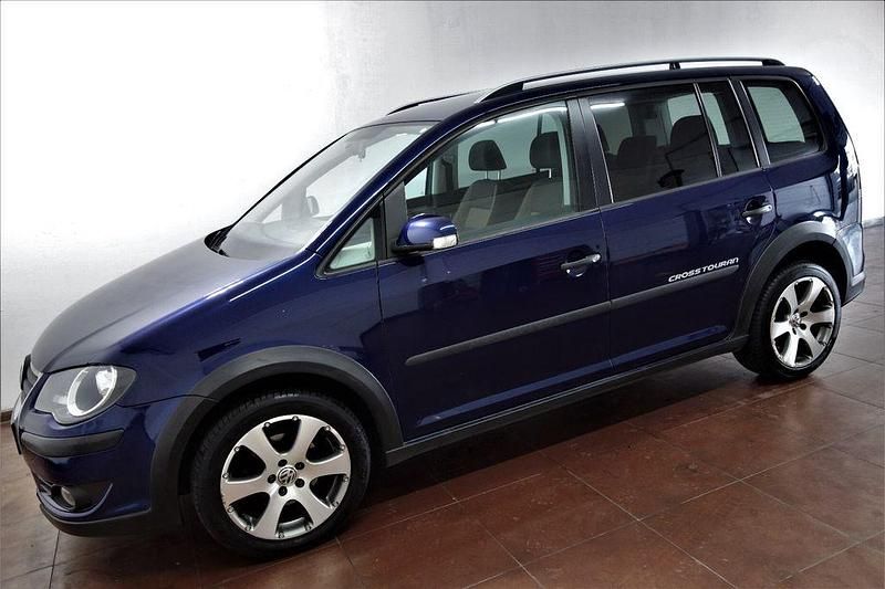 Blau Gebraucht 2007 VW Touran Cross Van / Kleinbus | 2.999 € (Superpreis) - Bild 1/4