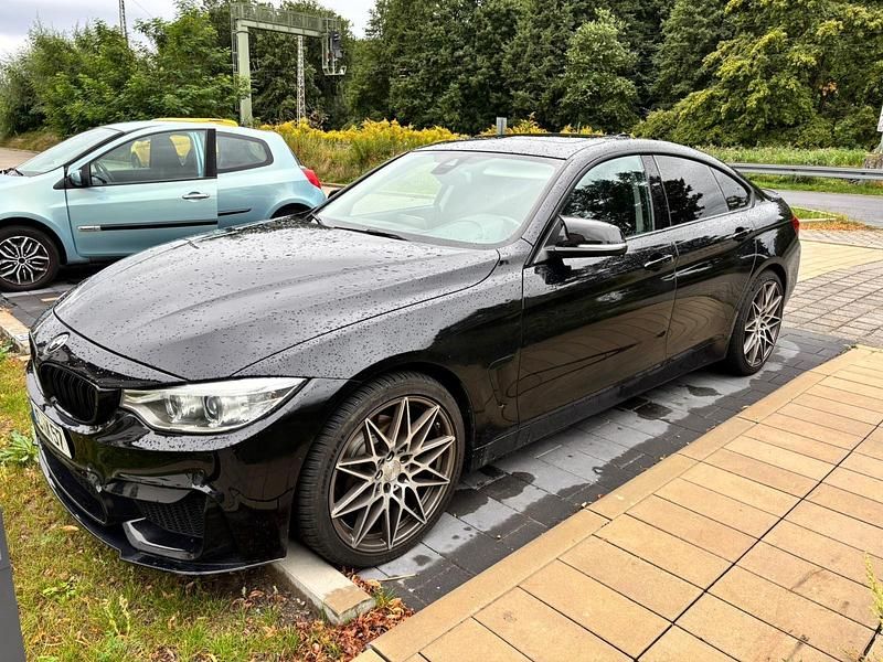 Schwarz Gebraucht 2014 BMW 420 Gran Coupé Coupé | 13.000 € (Superpreis) - Bild 1/4