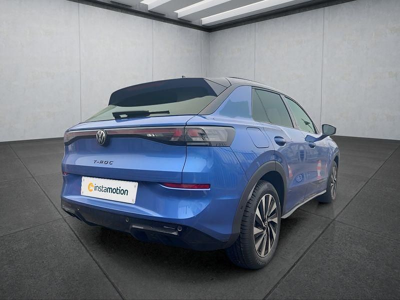 Gebraucht VW T-Roc 150 PS (110 kW) 2025 Blau SUV