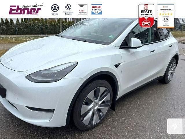 Gebraucht Tesla Model Y Long Range AWD 378 kW (514 PS) 2023 Sonderlackierung perlweiß SUV