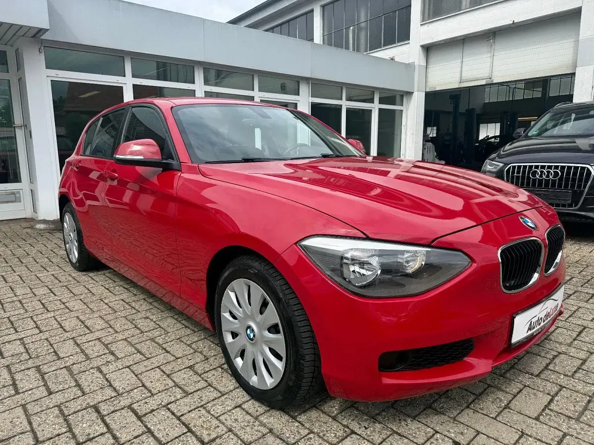 Gebraucht BMW 116 Comfort Edition 136 PS (100 kW) 2012 Rot Kleinwagen