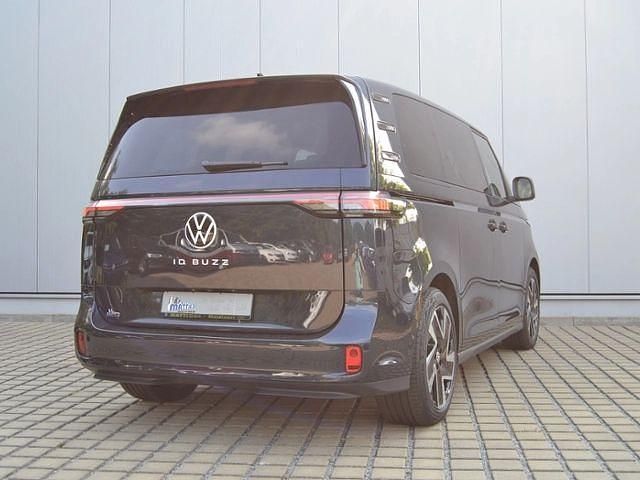Gebraucht VW ID. Buzz Pro 149 kW (203 PS) 2023 Blau Van / Kleinbus