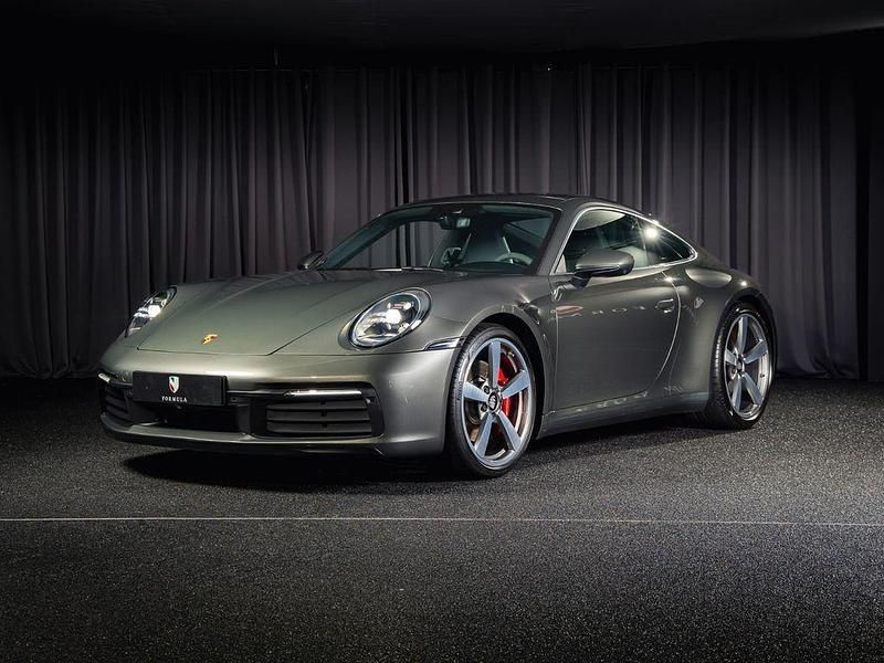Grün Gebraucht 2019 Porsche 911 Carrera S Coupé | 117.992 € (Fairer Preis) - Bild 1/4