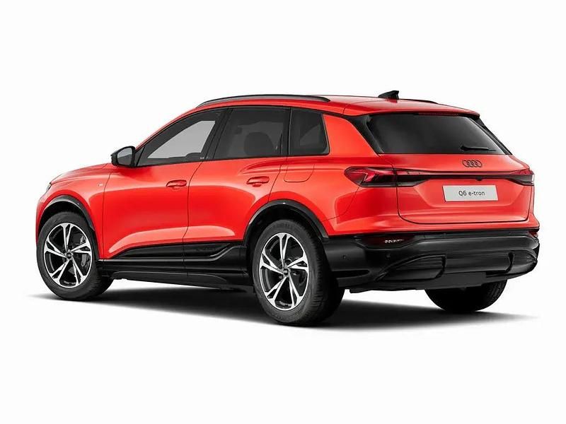 Gebraucht Audi Q6 e-tron S-Line 185 kW (252 PS) 2025 Rot SUV
