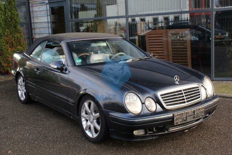 Blau Gebraucht 2000 Mercedes CLK230 Avantgarde Cabrio | 4.650 € (Fairer Preis) - Bild 1/4