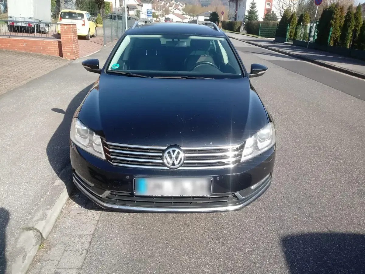 Używany VW Passat 177 KM (130 kW) 2014 Czarny Kombi